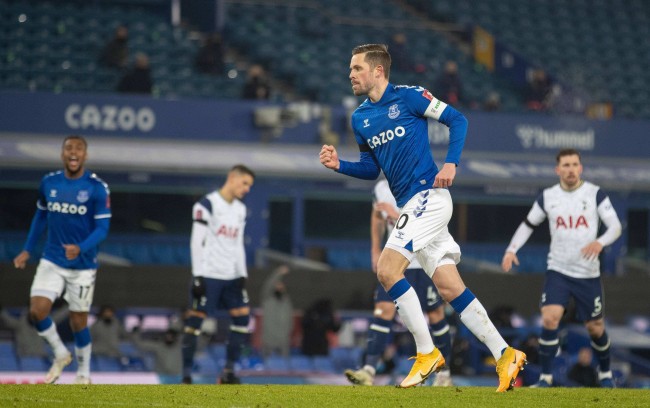 尔及利亚国 尔及利亚国