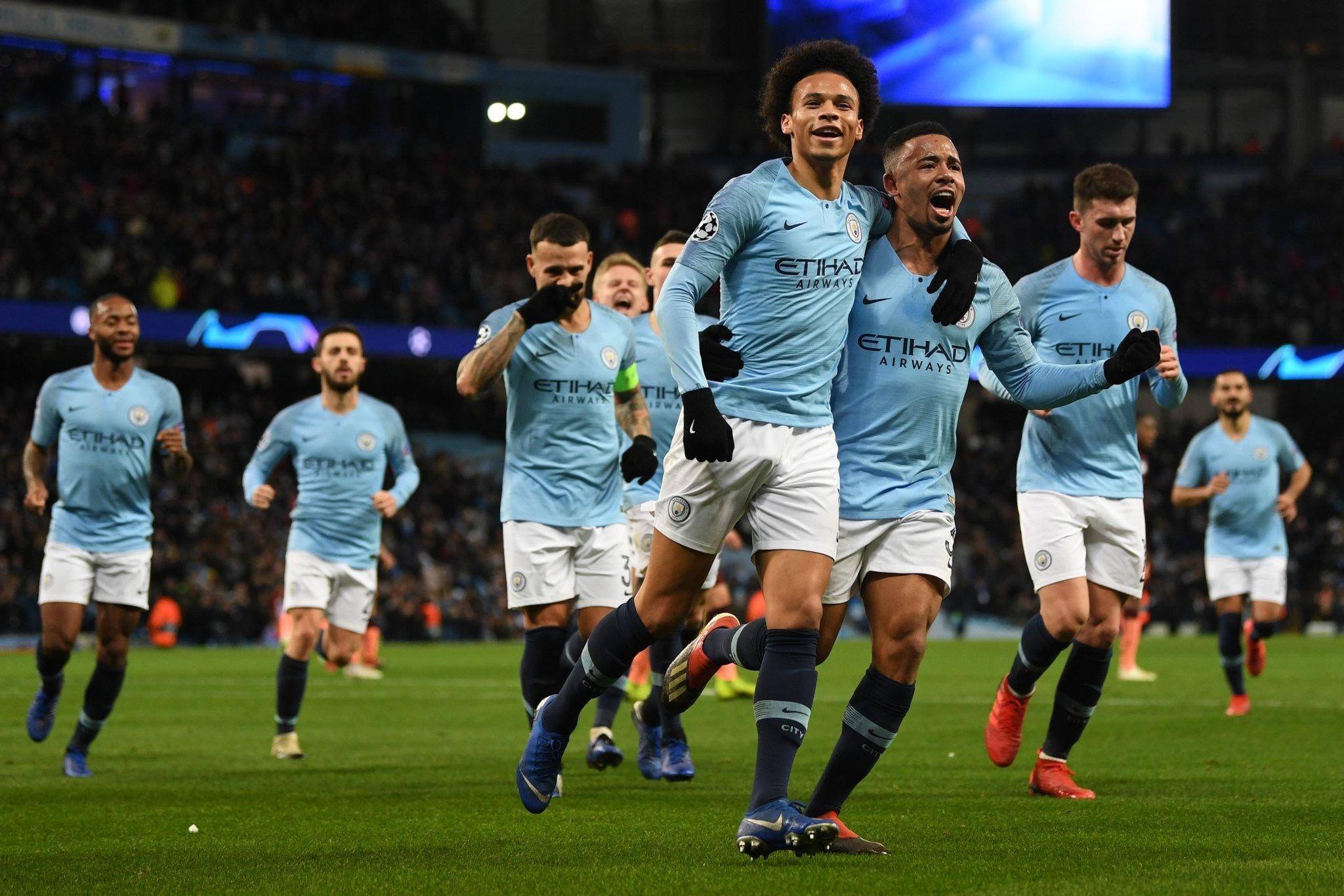 引更多新生 引更多新生